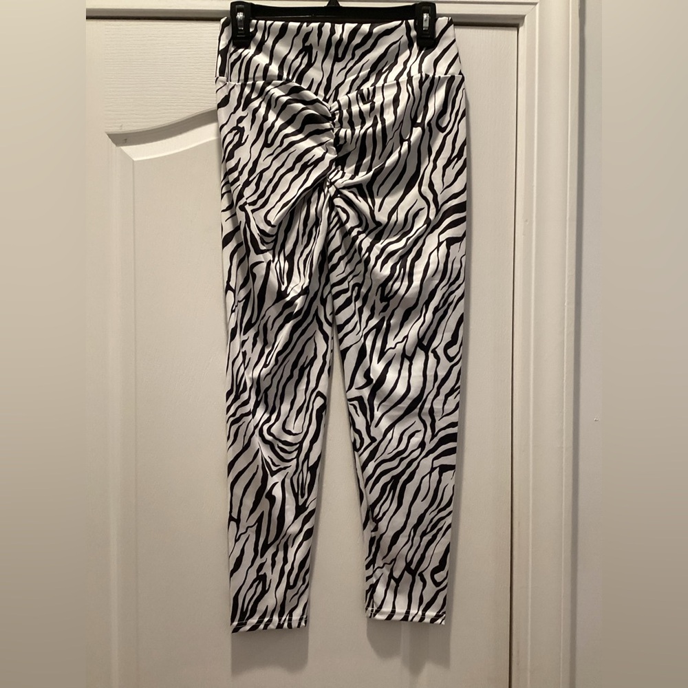 Zebra Print High-Waist Ruched Leggings